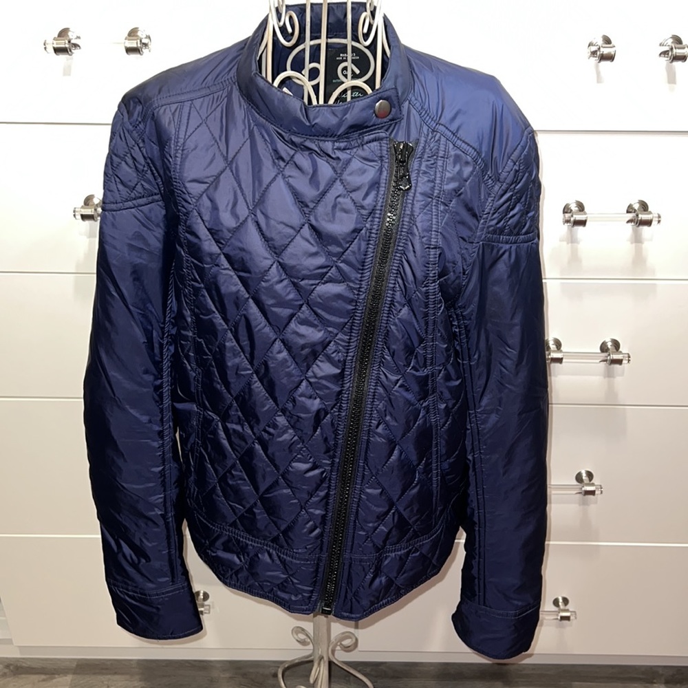 GAP Outdoor Edition Lightweight Quilted Jacket, size M